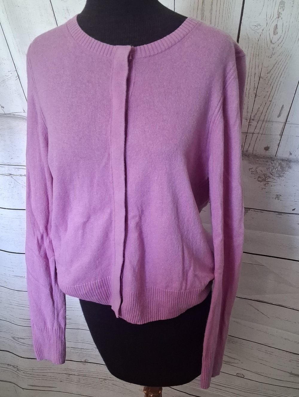 Banana Republic Filpucci Italian Yarn Crewneck Button-Front Cardigan Orchid L - Picture 9 of 9